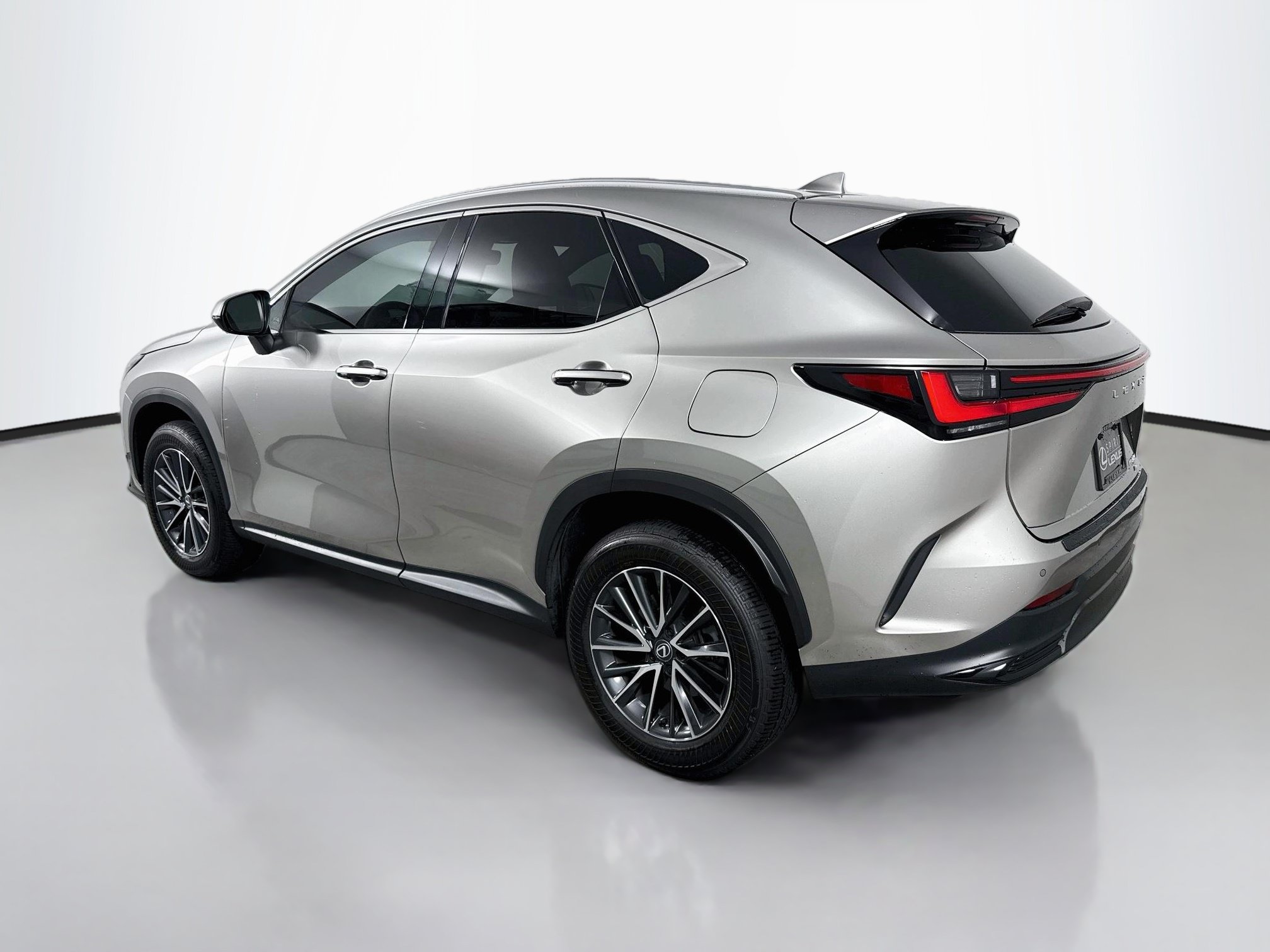 Certified 2025 Lexus NX 350 AWD w/ Cold Area Package image 6