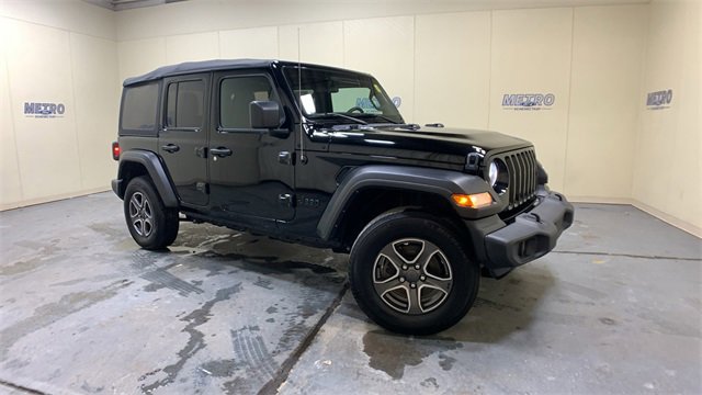 Used 2022 Jeep Wrangler Unlimited Sport image 1