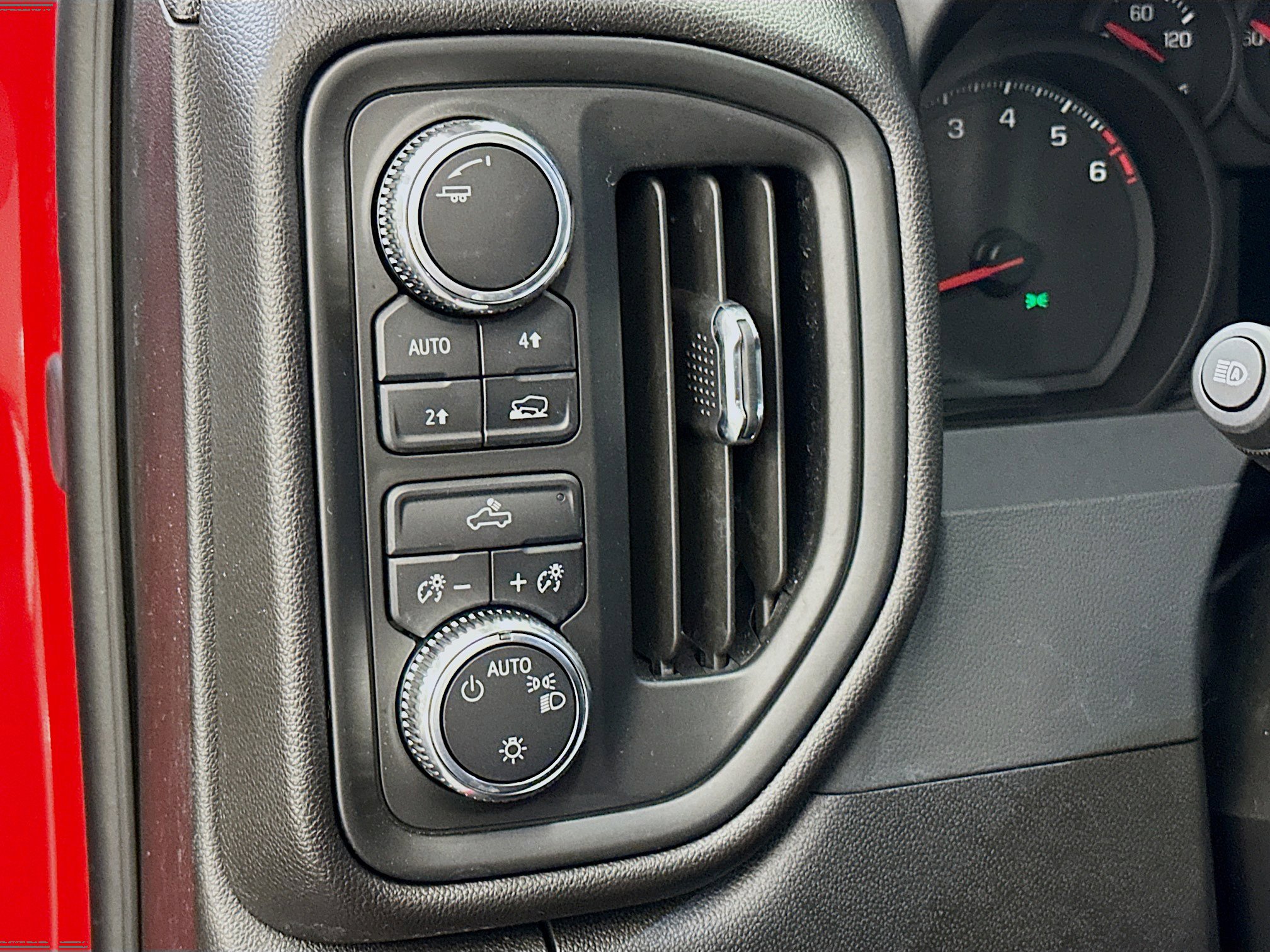 Used 2025 GMC Sierra 1500 Pro w/ Graphite Edition image 17