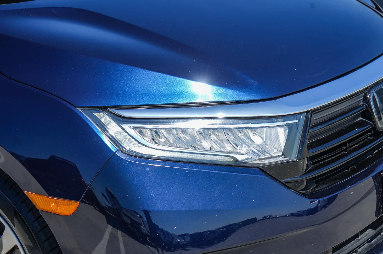 Used 2024 Honda Odyssey EX-L image 4