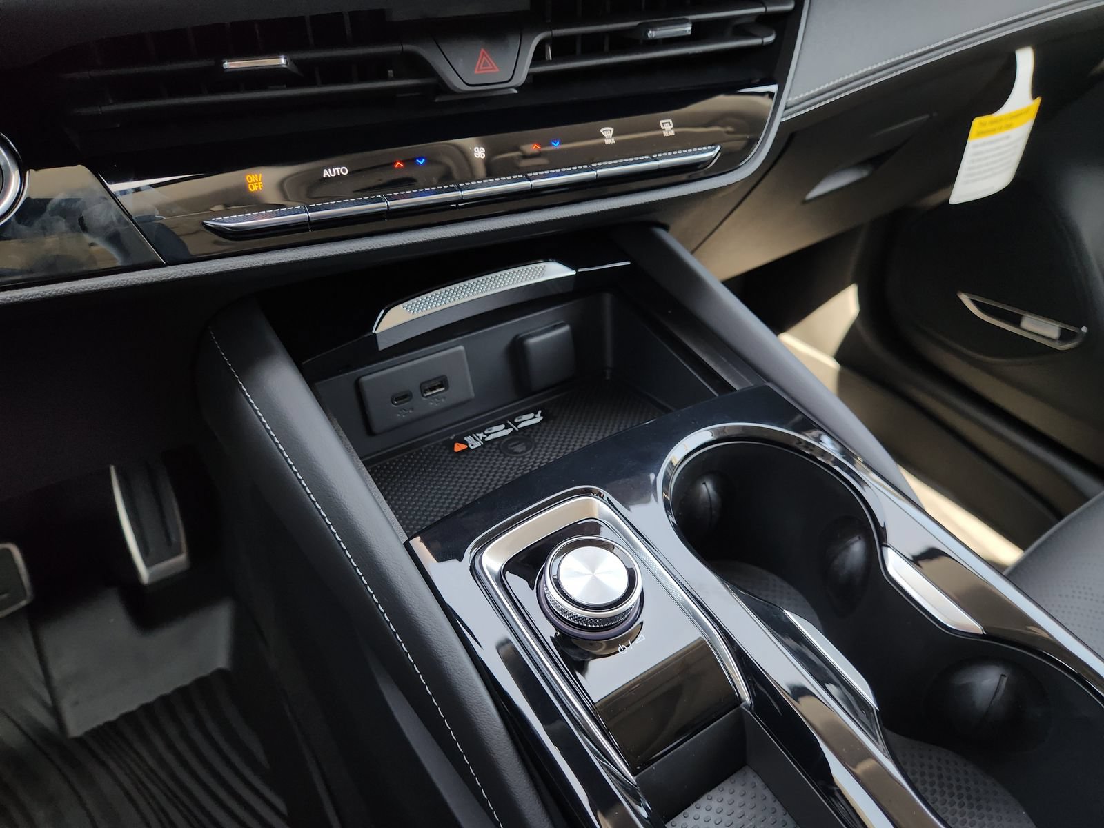 New 2026 Buick Envision Sport Touring AWD/4WD image 23