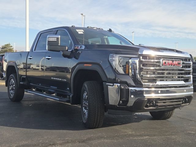 New 2025 GMC Sierra 3500 SLT w/ SLT Premium Package image 22