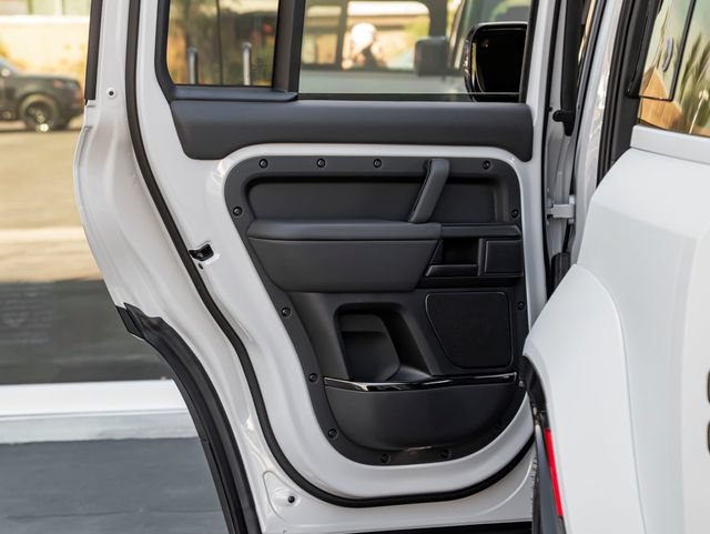 New 2026 Land Rover Defender 110 OCTA AWD/4WD image 26