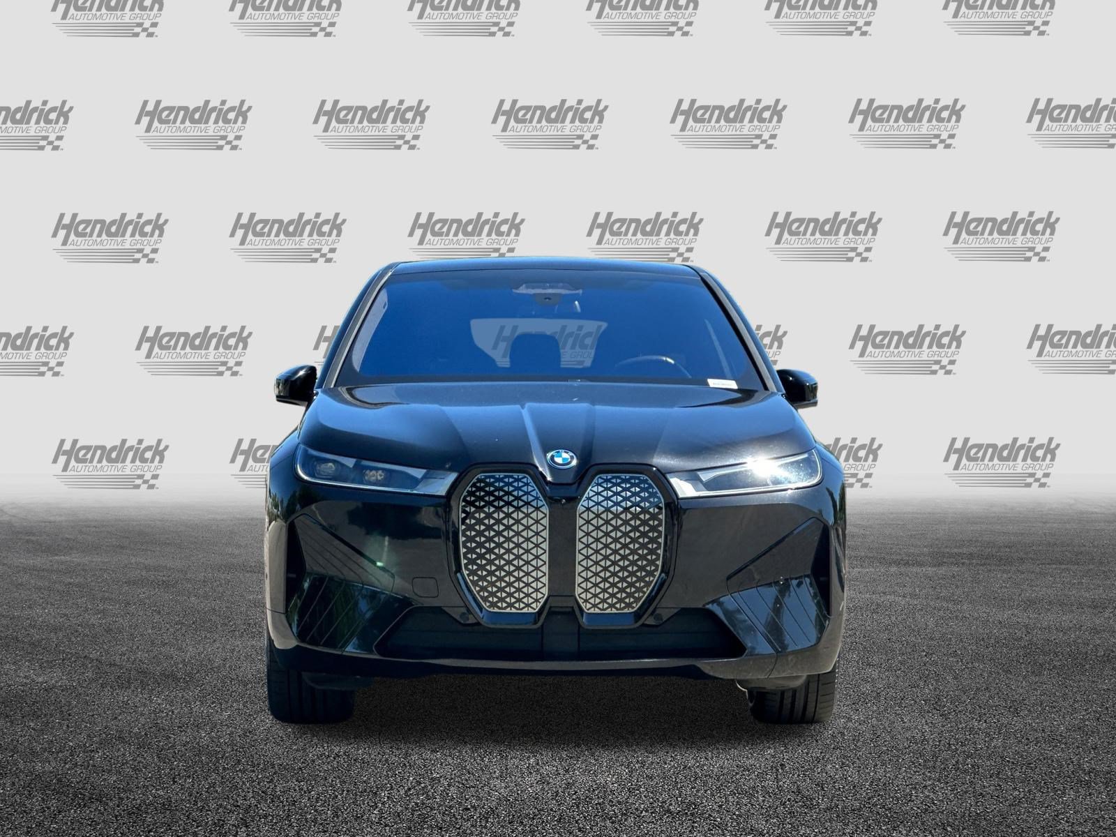Certified 2023 BMW iX xDrive50 w/ Sport Package AWD/4WD image 10