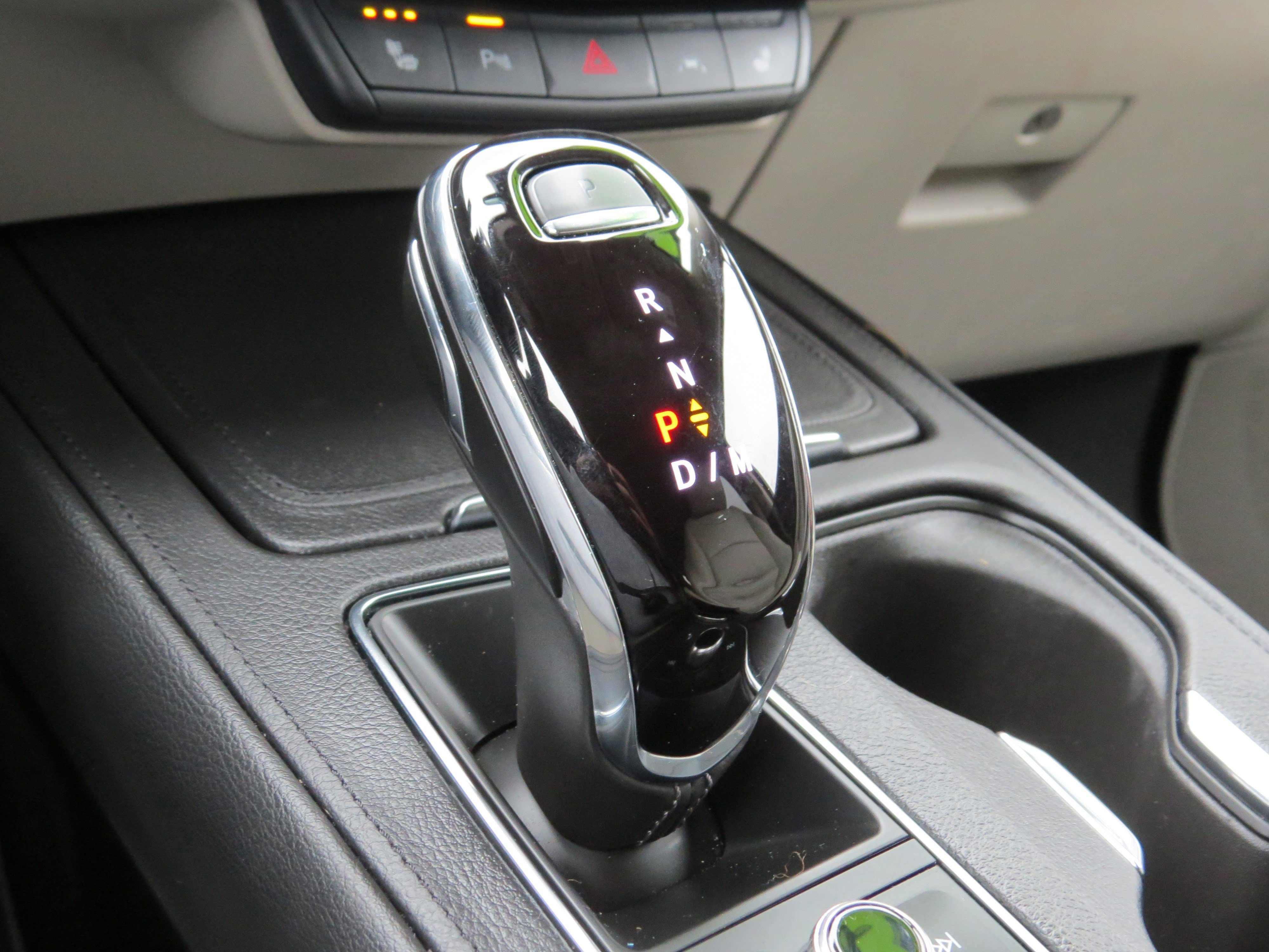 Certified 2023 Cadillac XT4 Luxury w/ Cold Weather Package image 30