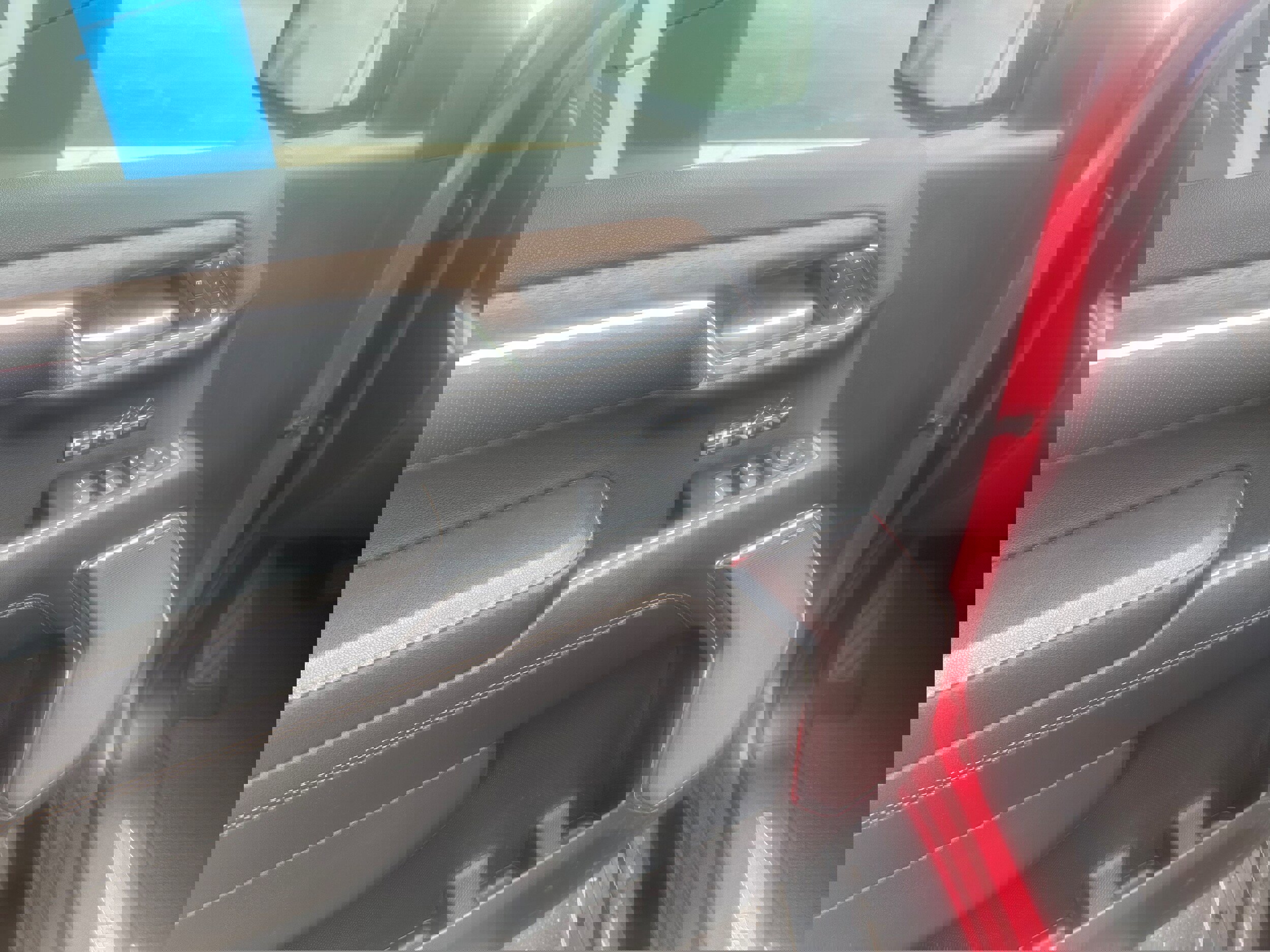 Used 2024 Chevrolet Silverado 1500 High Country w/ Technology Package image 13