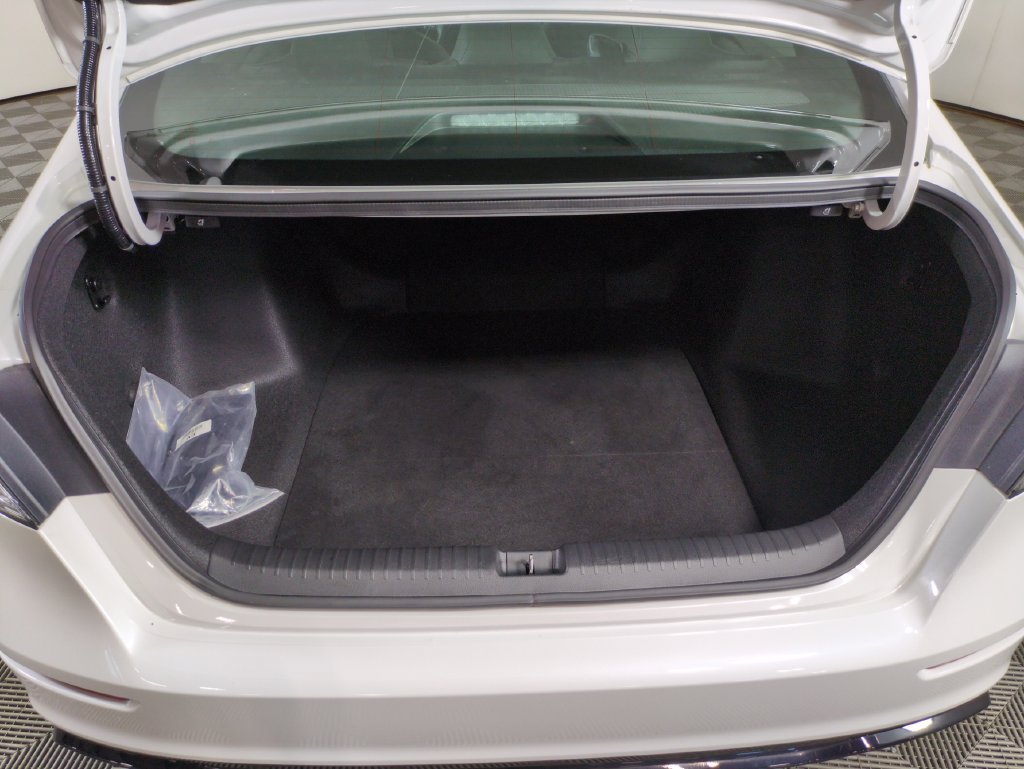 Certified 2025 Honda Accord Sport image 29