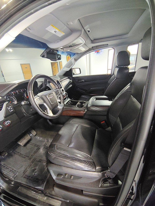 Used 2015 GMC Yukon SLT AWD/4WD image 8