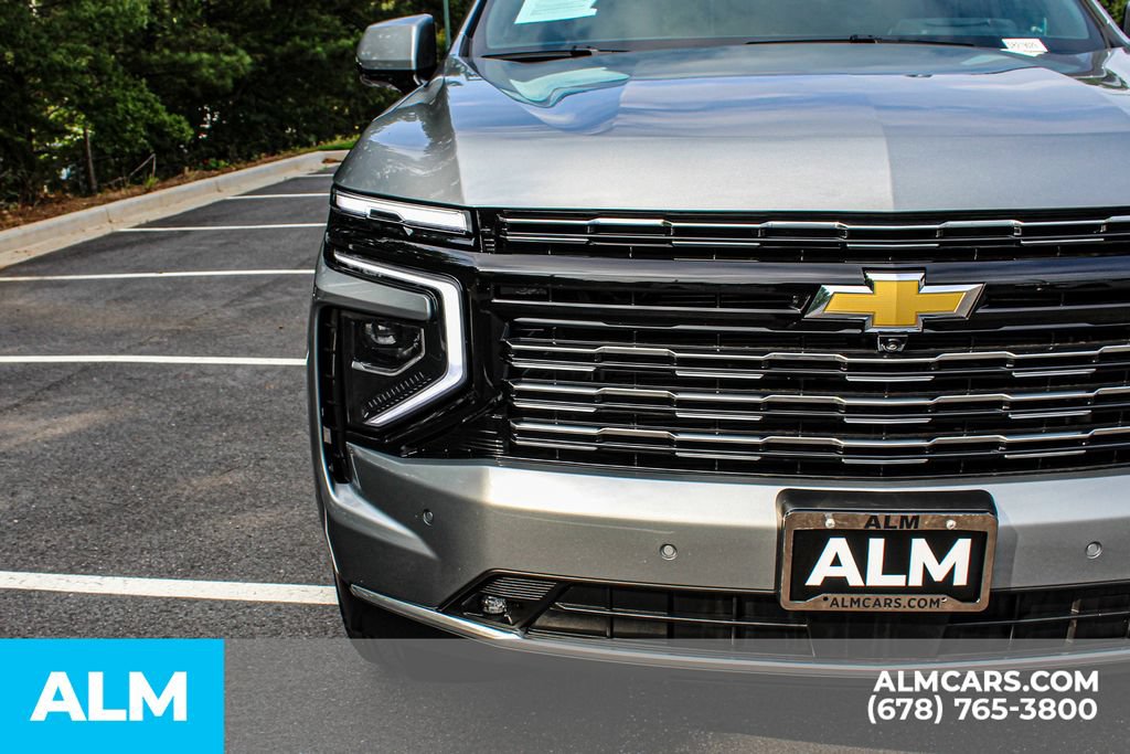 Used 2025 Chevrolet Tahoe High Country AWD/4WD image 11