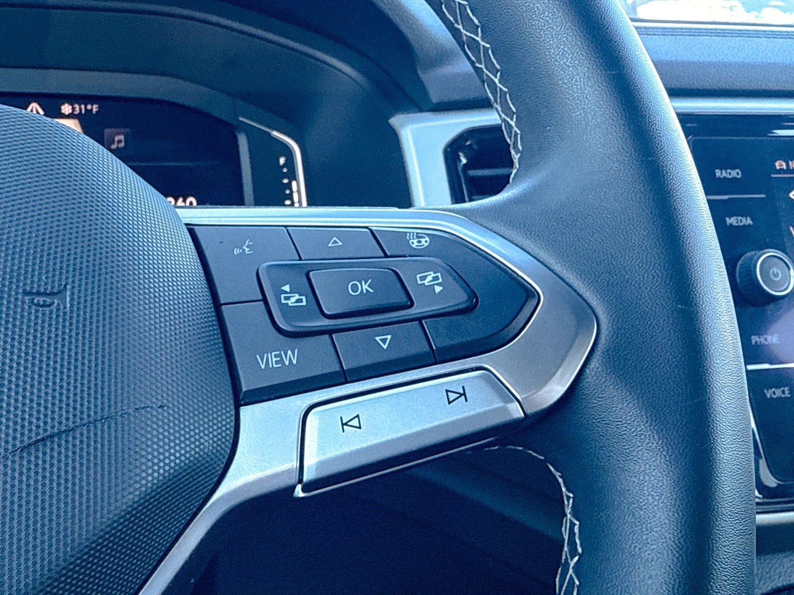 Used 2021 Volkswagen Atlas Cross Sport SEL image 41