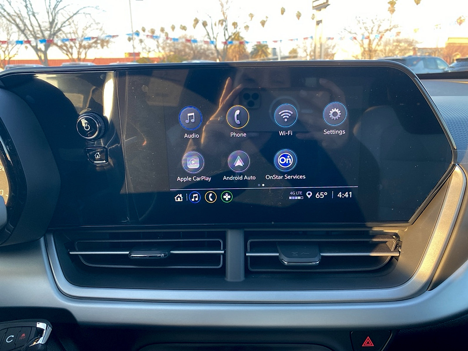 New 2026 Chevrolet Trax RS w/ Sunroof Package FWD image 28