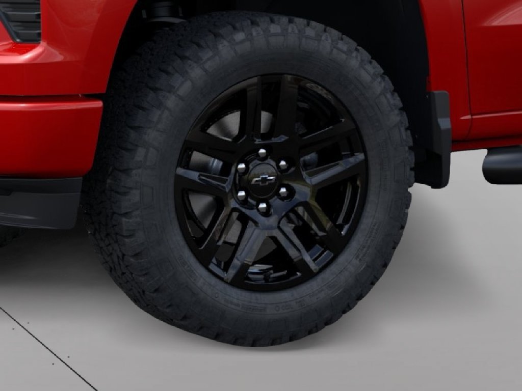 New 2026 Chevrolet Silverado 1500 Custom w/ LPO, Dark Essentials Package AWD/4WD image 9