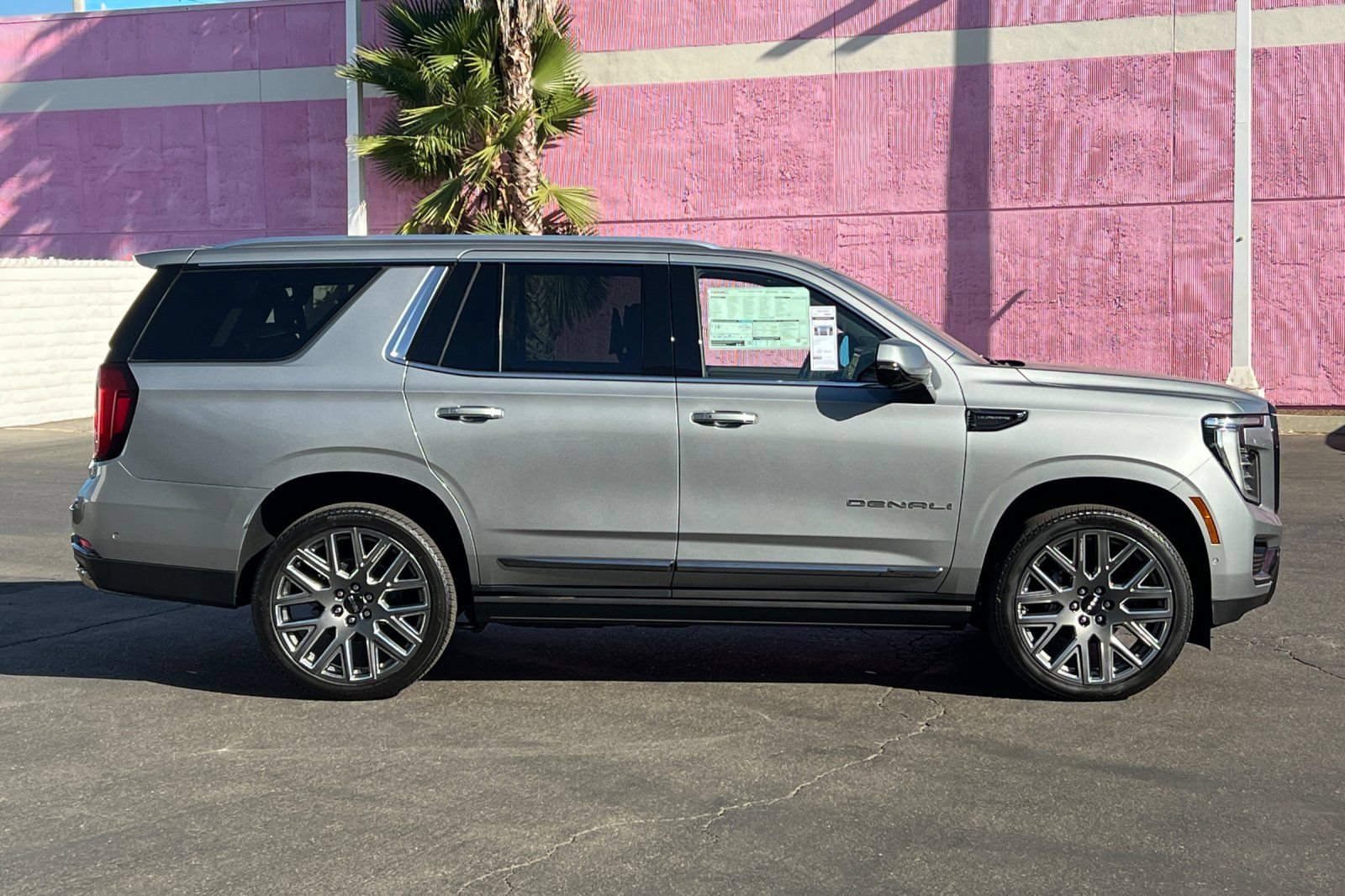 New 2026 GMC Yukon Denali Ultimate AWD/4WD image 3