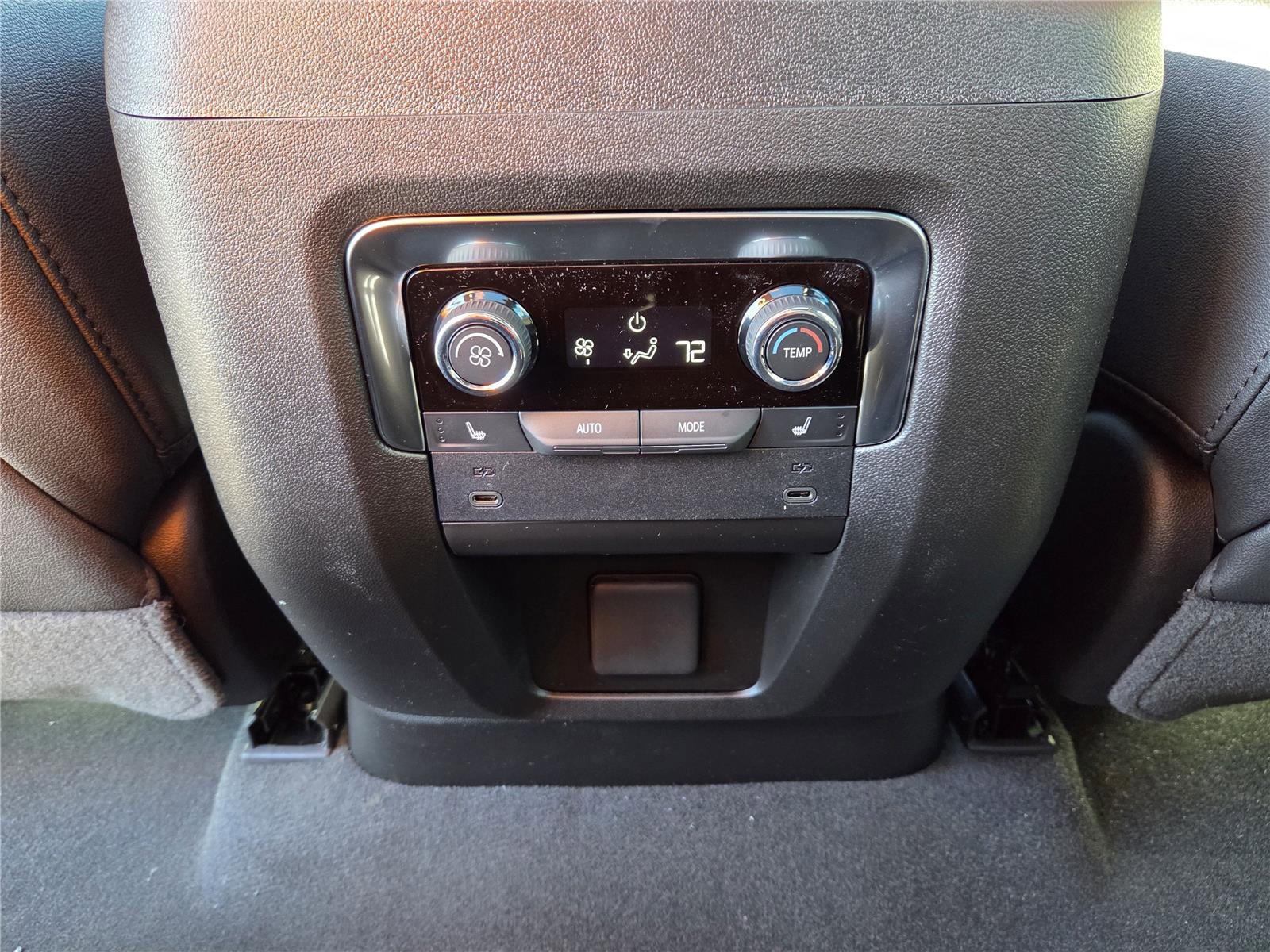 New 2026 Chevrolet Tahoe Premier w/ Sun And Tow Package image 30