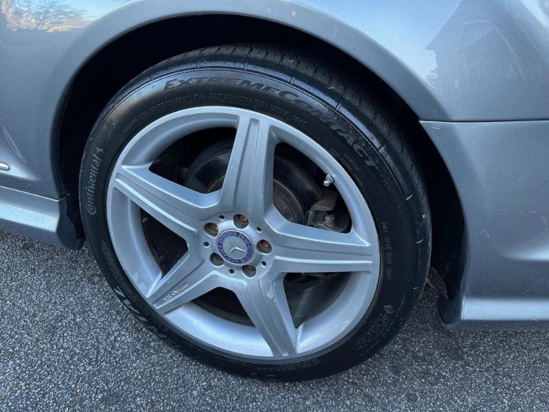 Used 2010 Mercedes-Benz CL 550 4MATIC w/ Sport Pkg image 10