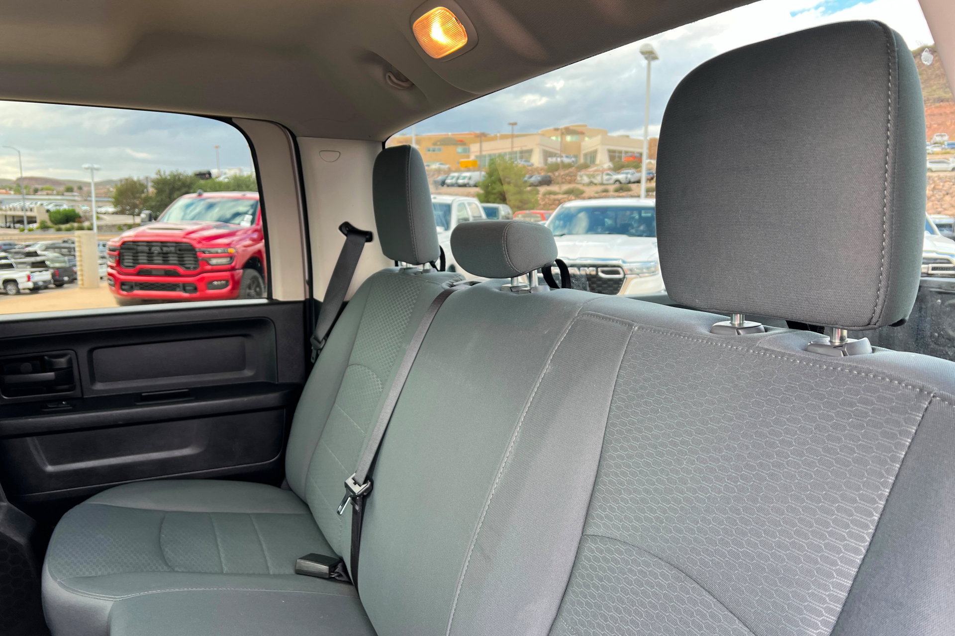 Used 2016 RAM 2500 Tradesman w/ Chrome Appearance Group AWD/4WD image 20