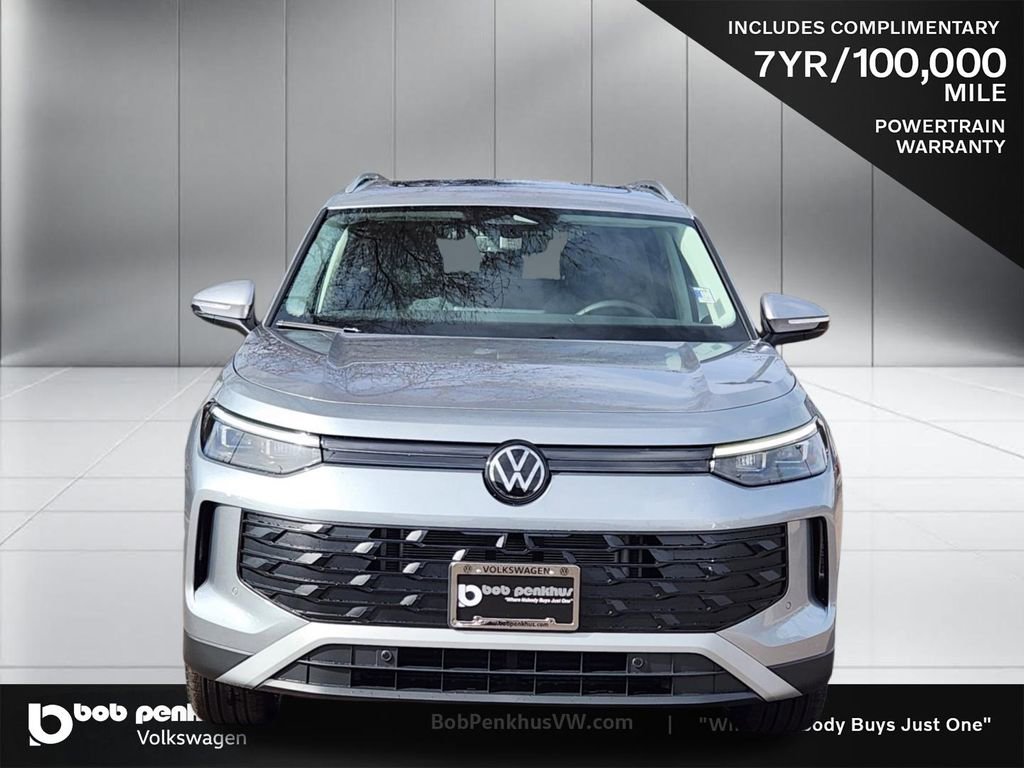 New 2026 Volkswagen Tiguan SE image 22