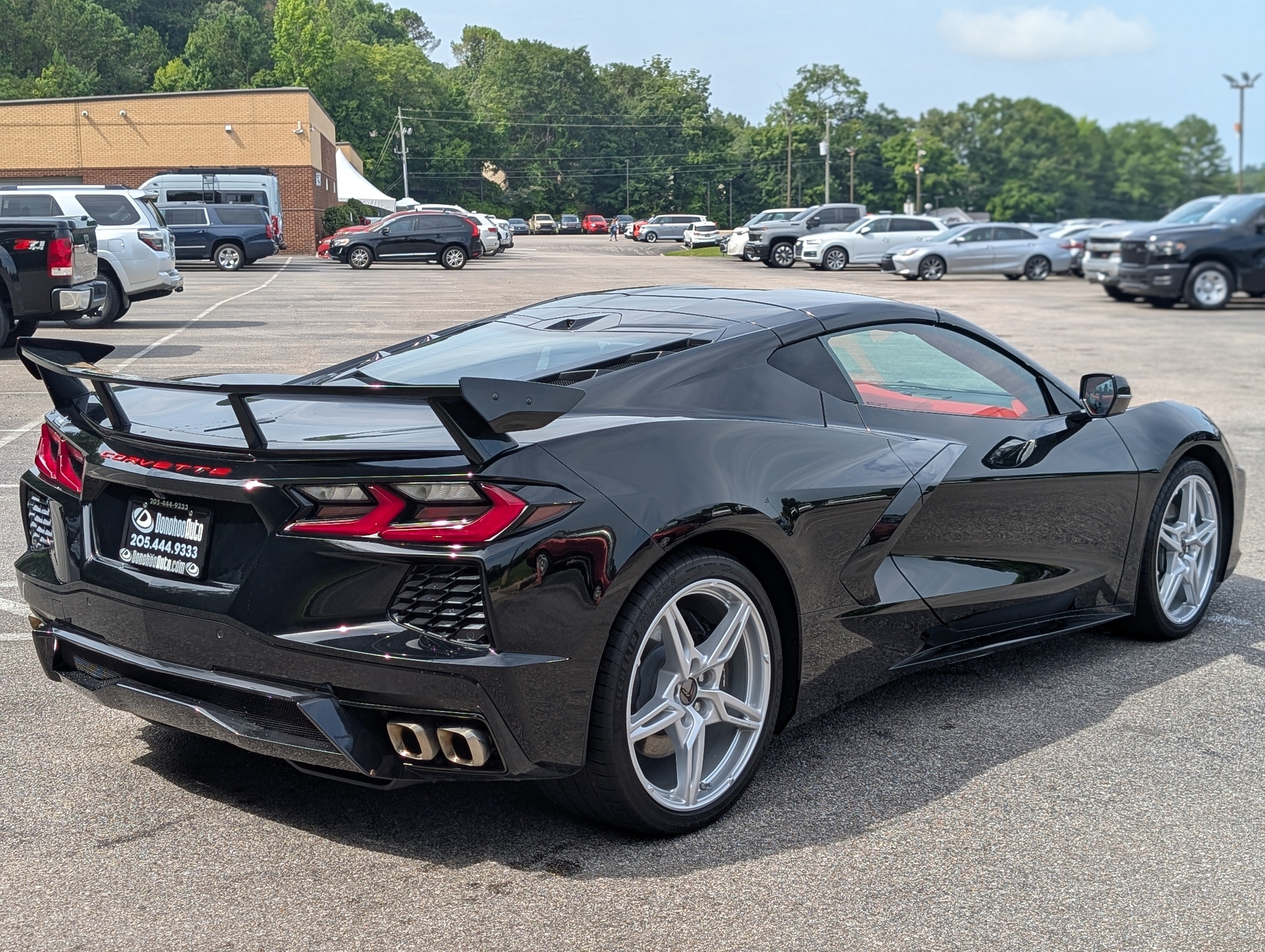 Used 2024 Chevrolet Corvette Stingray Premium Cpe w/ 3LT RWD image 9