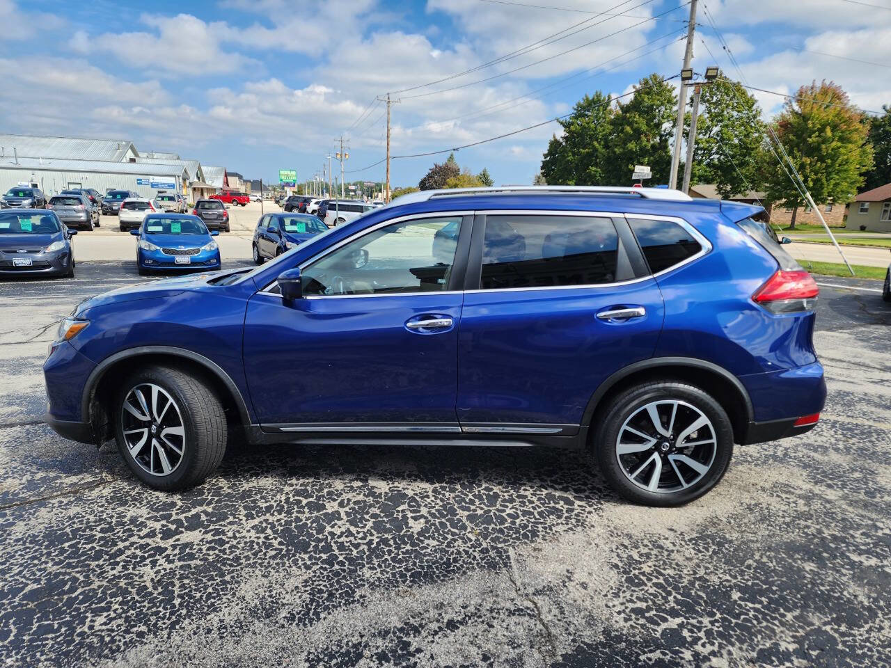 Used 2017 Nissan Rogue SL w/ SL Premium Package image 6