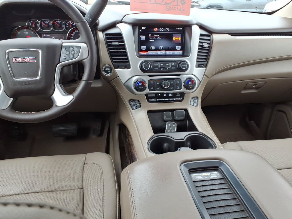 Used 2015 GMC Yukon XL SLT w/ Open Road Package AWD/4WD image 11
