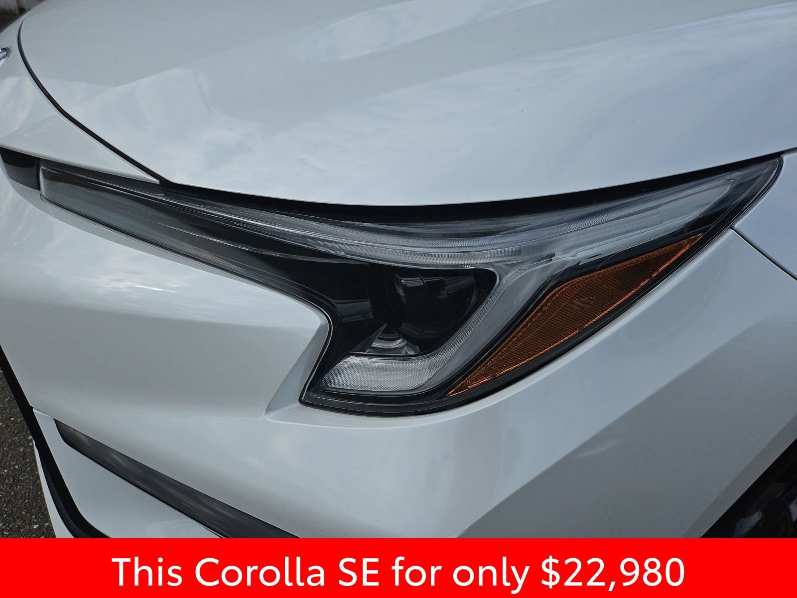 Used 2023 Toyota Corolla SE FWD image 13