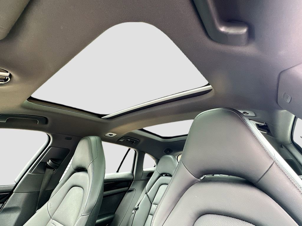 Used 2018 Porsche Panamera 4 AWD/4WD image 14