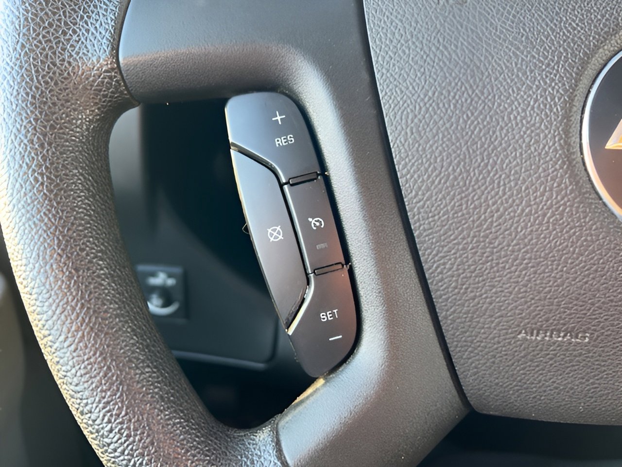 Used 2023 Chevrolet Express 2500 w/ Driver Convenience Package image 16