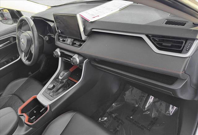 Used 2024 Toyota RAV4 Adventure image 20