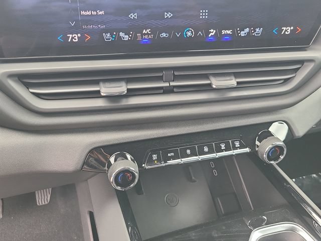 New 2026 Chevrolet Silverado EV LT w/ Plus Package AWD/4WD image 31