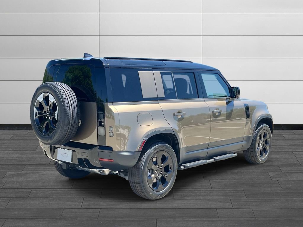 New 2026 Land Rover Defender 110 S AWD/4WD image 5