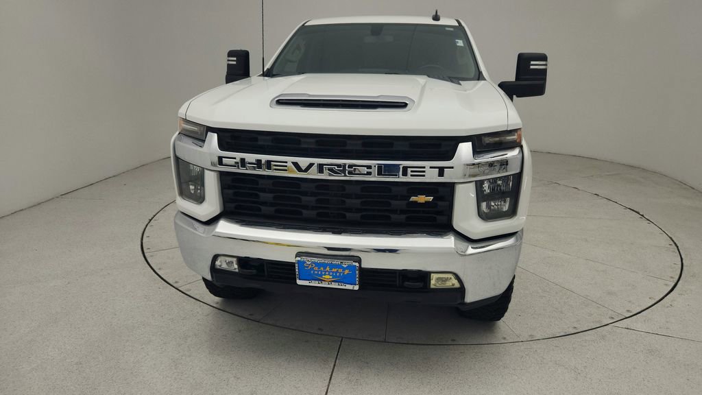 Used 2022 Chevrolet Silverado 2500 LT w/ Convenience Package image 2