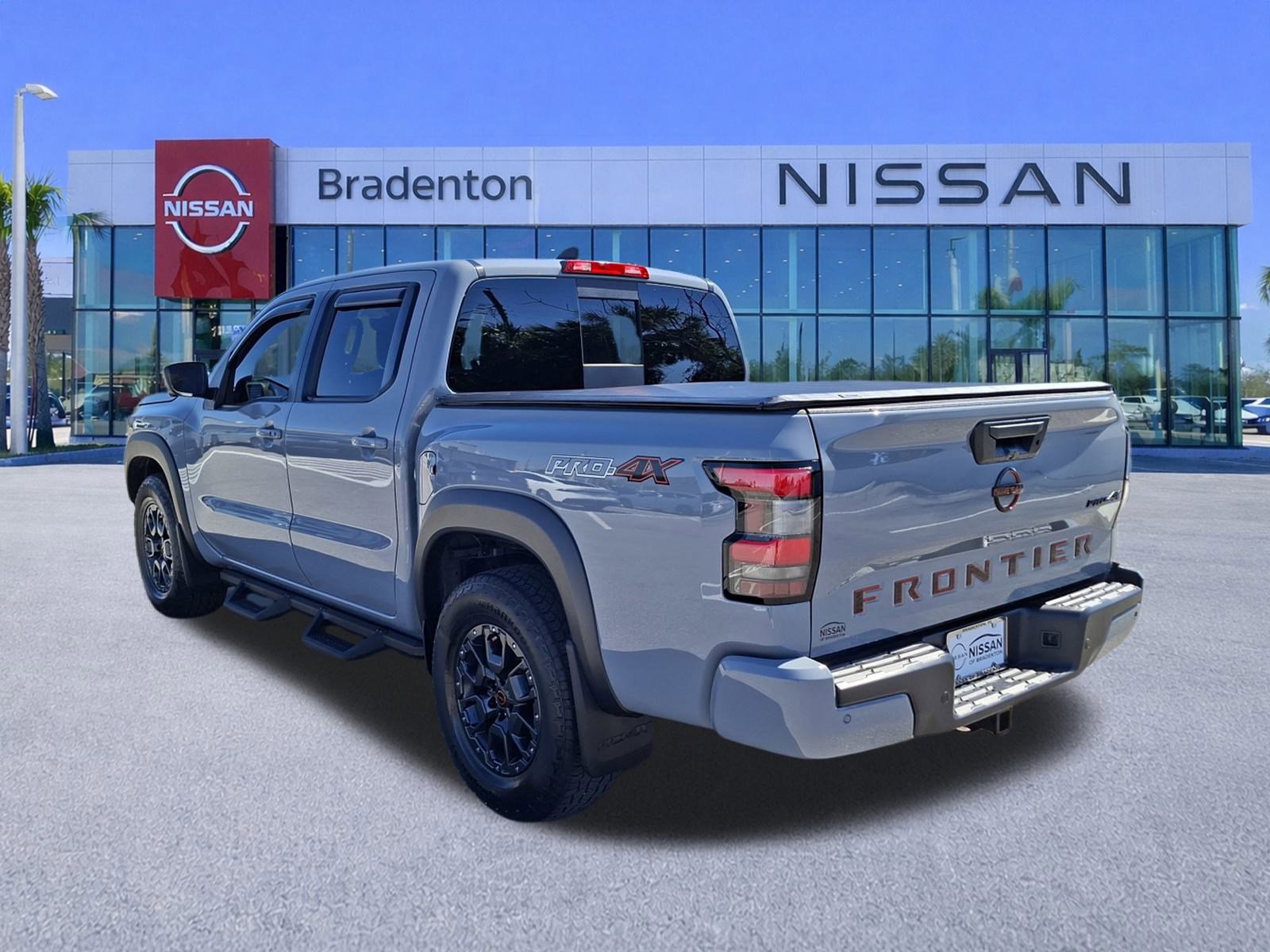 Certified 2023 Nissan Frontier PRO-4X w/ Pro-4X Premium Package image 7