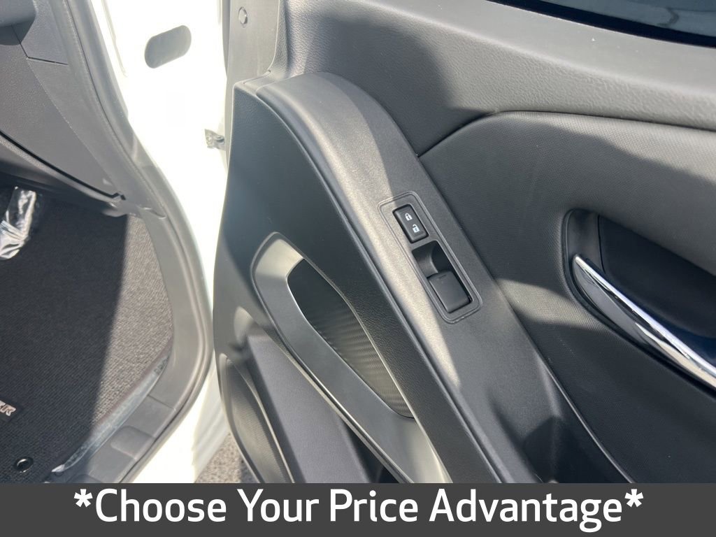 Used 2024 Nissan Frontier SV w/ SV Convenience Package image 21