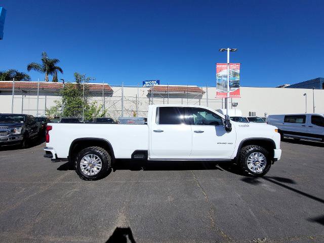 Used 2022 Chevrolet Silverado 2500 High Country w/ Z71 Off-Road Package image 9