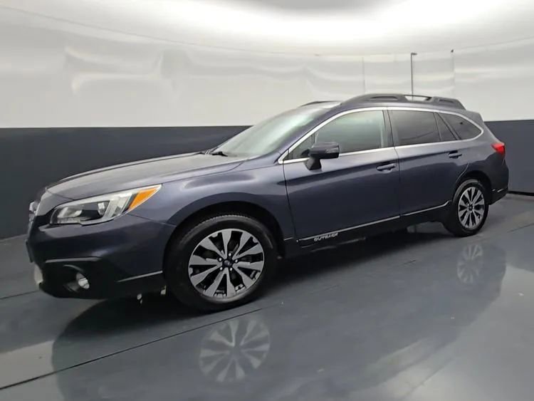 Used 2015 Subaru Outback 3.6R Limited AWD/4WD image 3