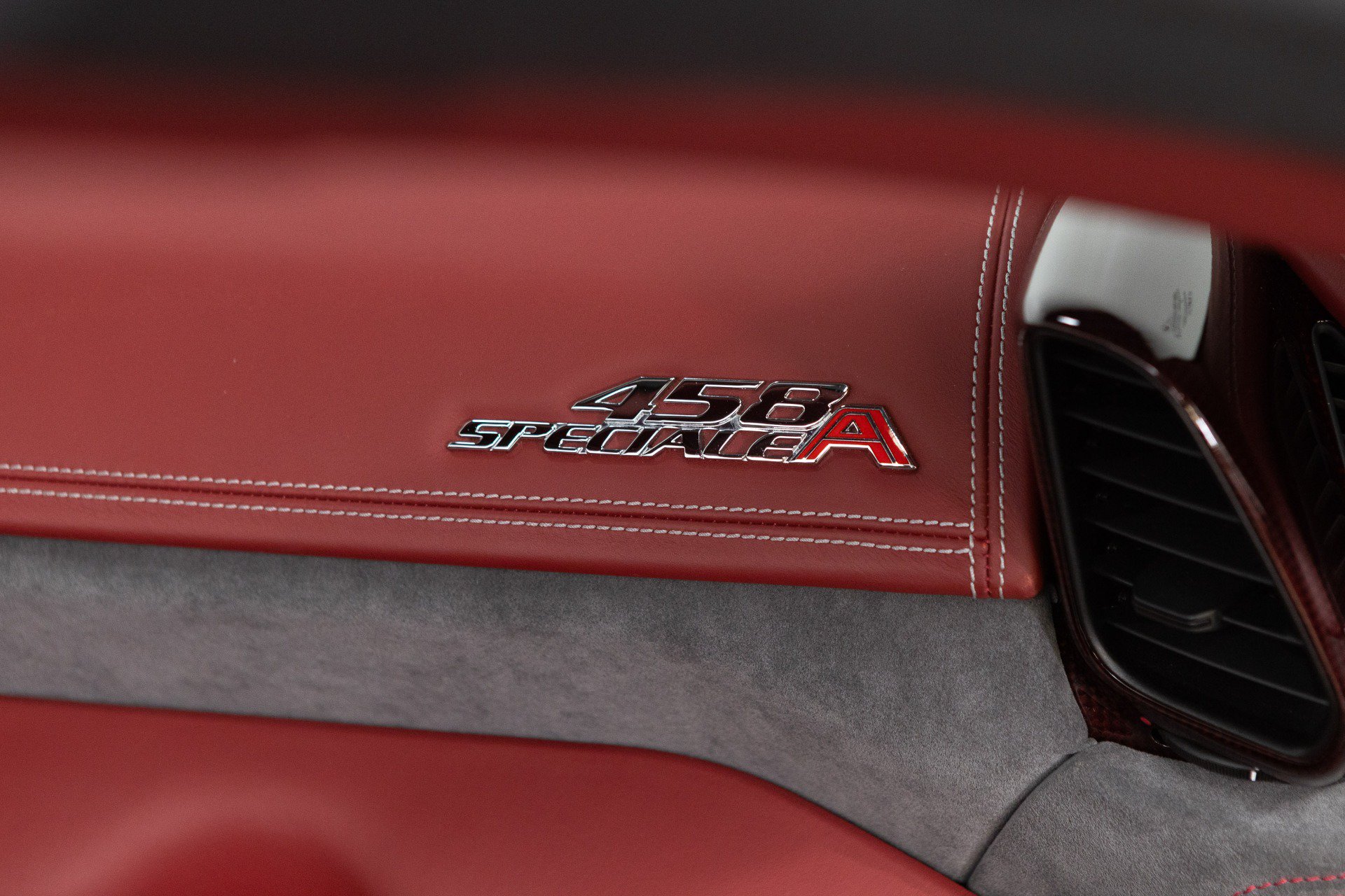 Certified 2015 Ferrari 458 Speciale A RWD image 84