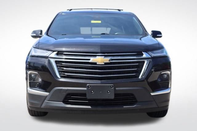 Used 2022 Chevrolet Traverse LT w/ LPO, 'HIT The Road' Package video 3