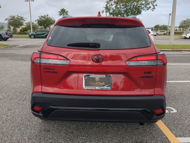 Used 2023 Toyota Corolla Cross XSE w/ Convenience Package image 5