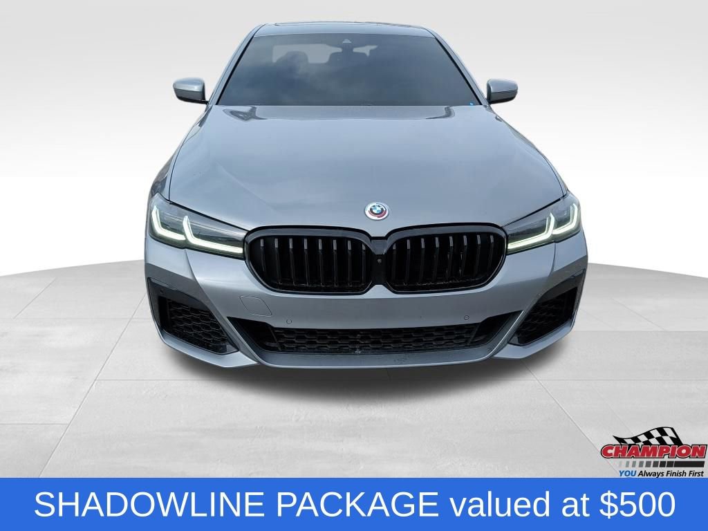 Used 2023 BMW M550i xDrive w/ Executive Package AWD/4WD image 9