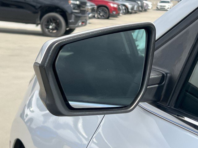 Used 2023 Chevrolet Equinox LT image 19