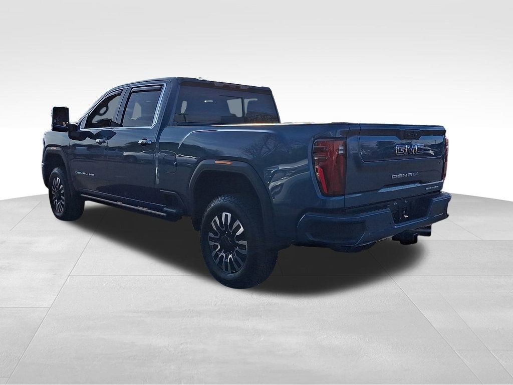 Used 2025 GMC Sierra 2500 Denali Ultimate image 4