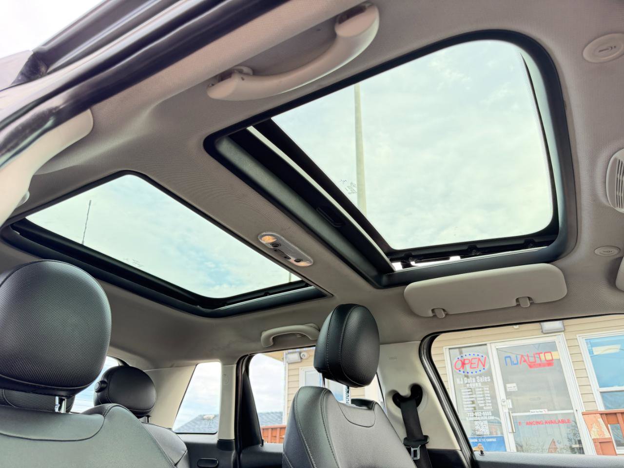 Used 2019 MINI Cooper S w/ Premium Package FWD image 52