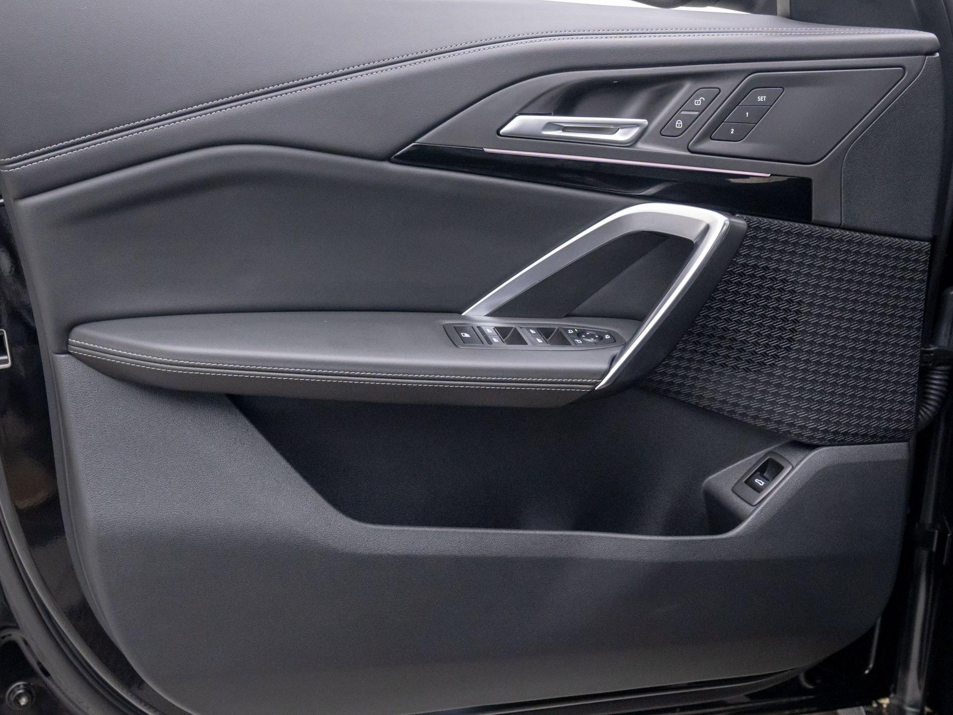 Certified 2026 BMW X1 xDrive28i image 12