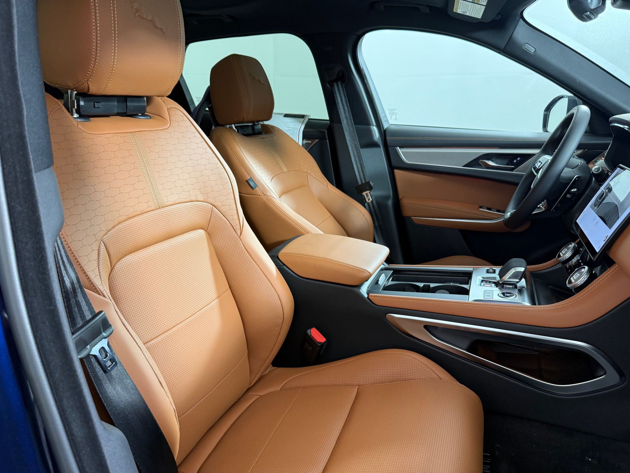 New 2026 Jaguar F-PACE R-Dynamic S AWD/4WD image 20