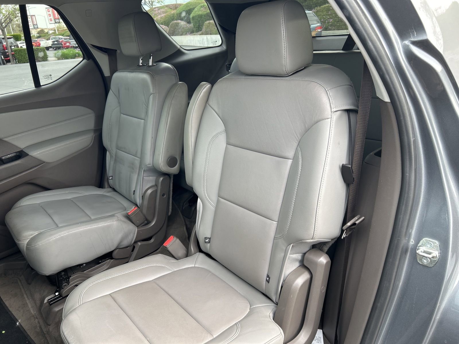 Used 2019 Chevrolet Traverse LT w/ LT Premium Package image 7