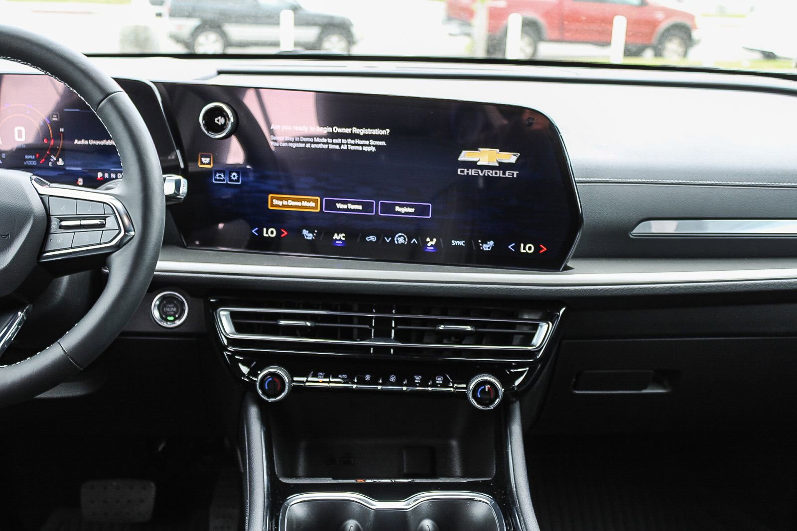 New 2026 Chevrolet Traverse LT w/ Driver Confidence Package FWD image 12