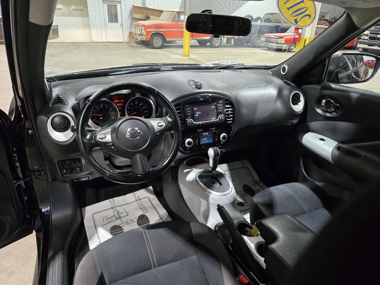 Used 2017 Nissan Juke SV AWD/4WD image 27