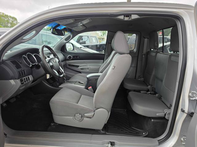 Used 2012 Toyota Tacoma 2WD Access Cab w/ SR5 Pkg image 12