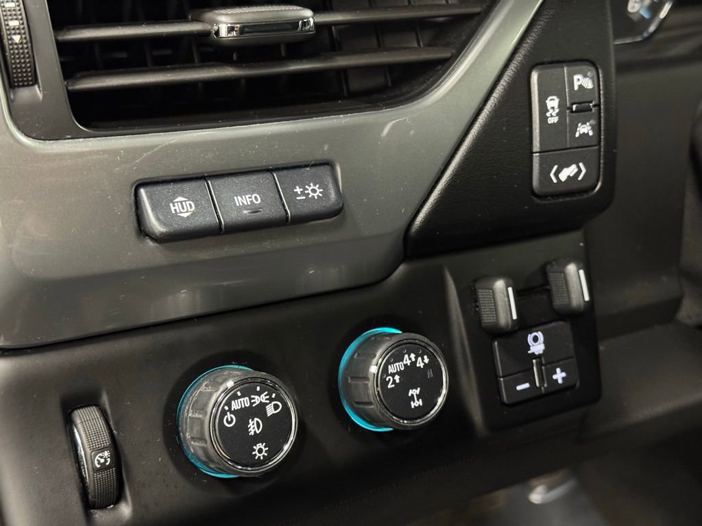 Used 2019 Chevrolet Tahoe Premier w/ RST 6.2L Performance Edition image 30