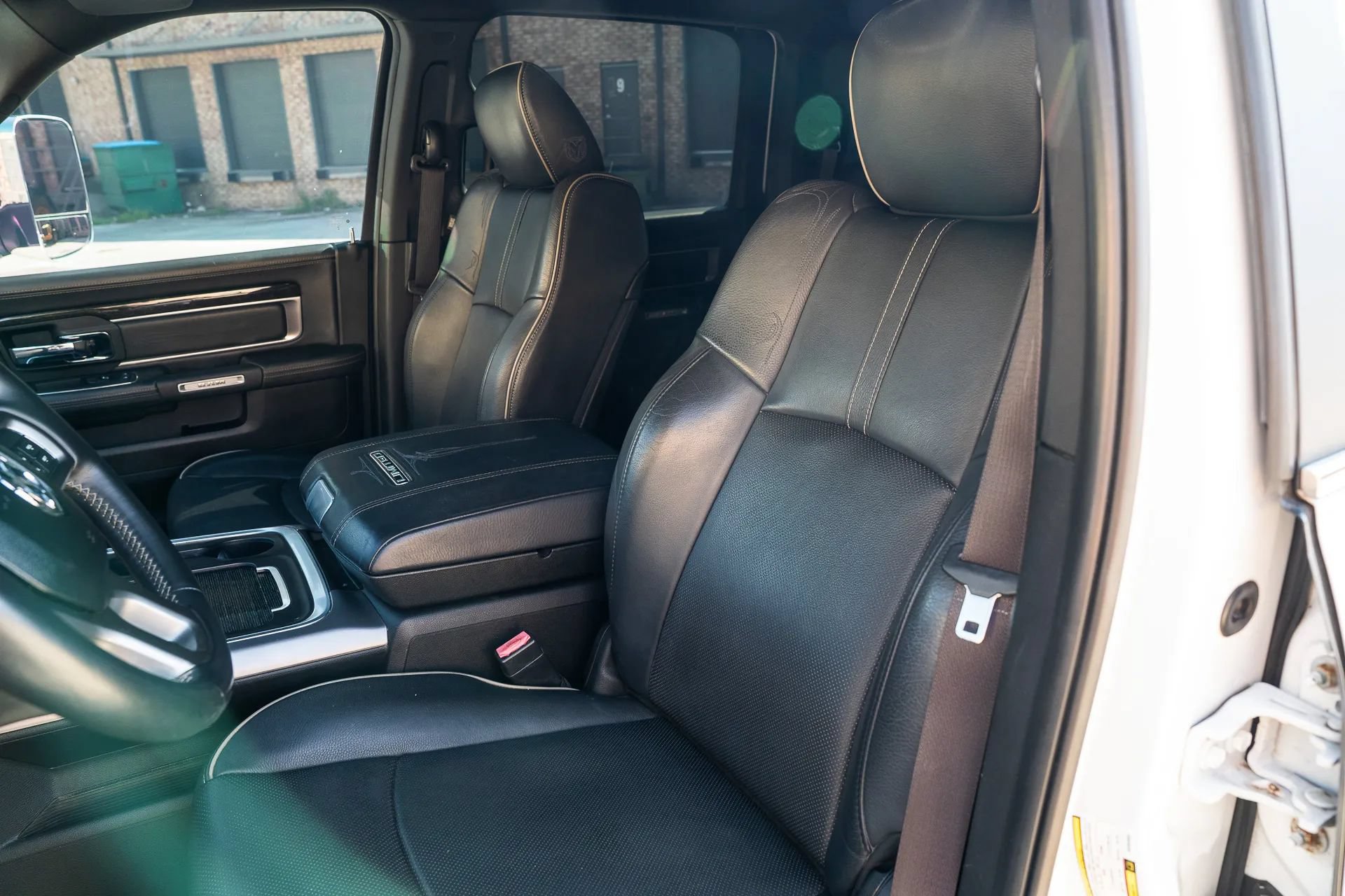 Used 2018 RAM 2500 Limited AWD/4WD image 21